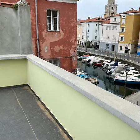 Al Fronte Mare Múggia